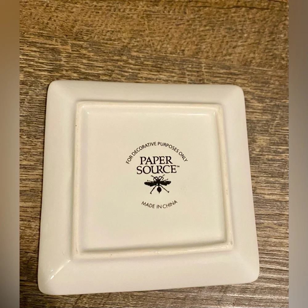 Paper Source Floral Plate “ I Love You Mom” Perfect Mothers Day Gift